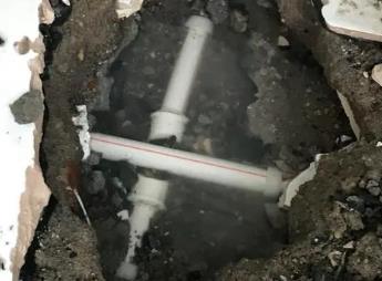 梁子湖阳台漏水维修公司为您分享楼上楼下漏水怎么处理