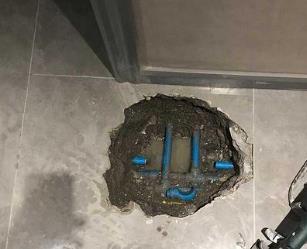 梁子湖阳台漏水维修公司分享下暖气管道漏水的原因有哪些